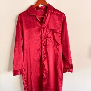 Vintage Long Sleeve Nightgown Snap Front Medium Red Loungewear